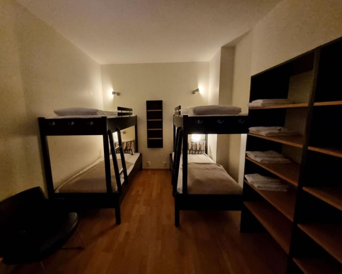 Are Torg Hotell Bagian luar foto