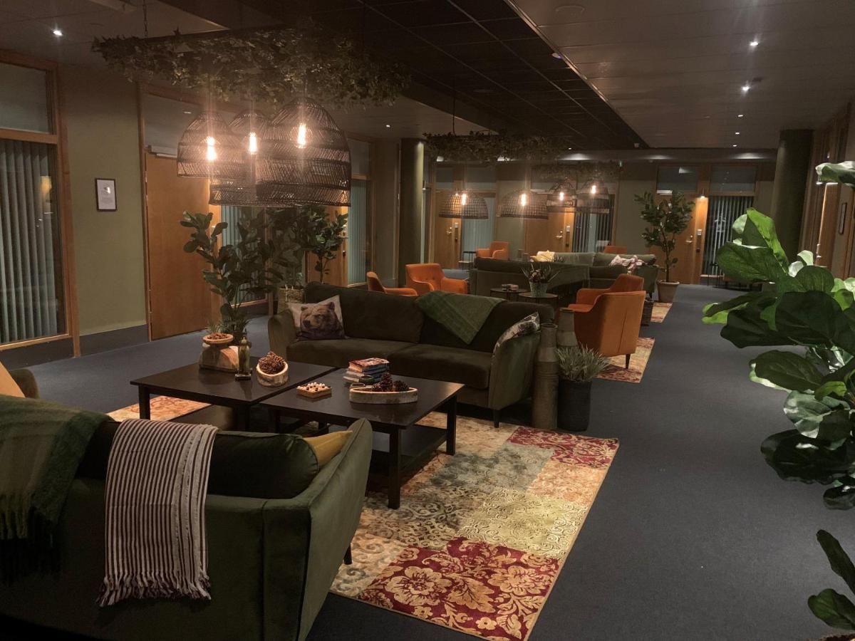 Are Torg Hotell Bagian luar foto